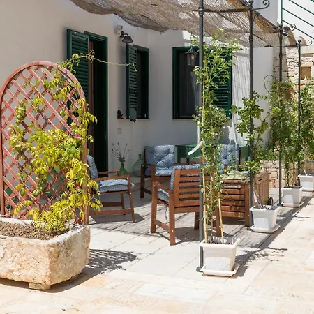 Masseria Il Roseto Ai Cappuccini By Wonderful Italy Martina Franca